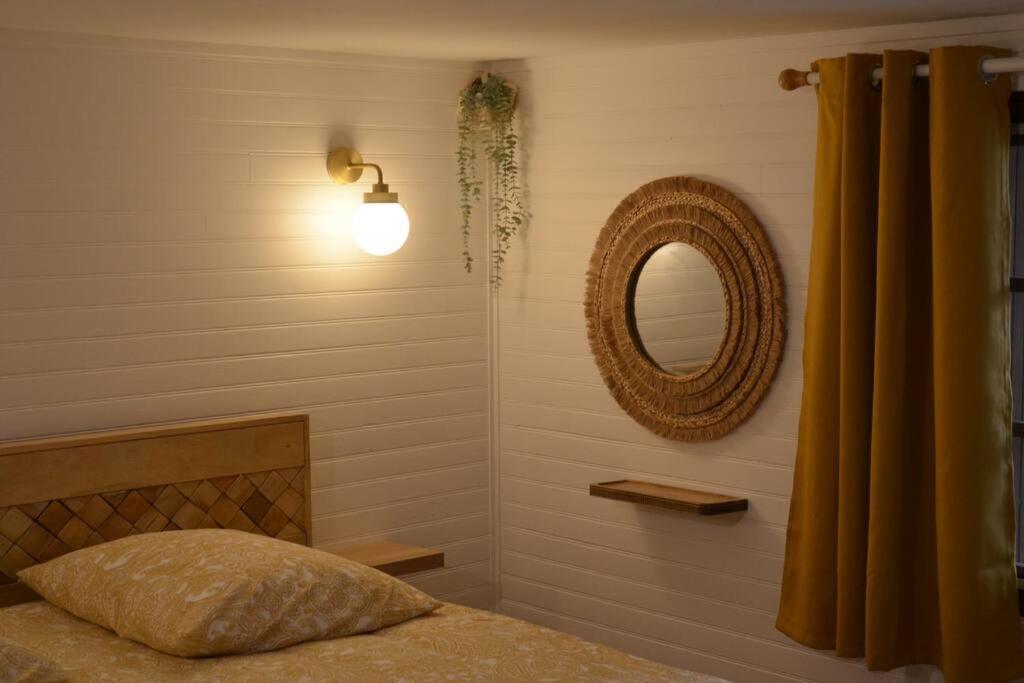 Charmant Appartement - Proche Chateau Cite カルカソンヌ エクステリア 写真