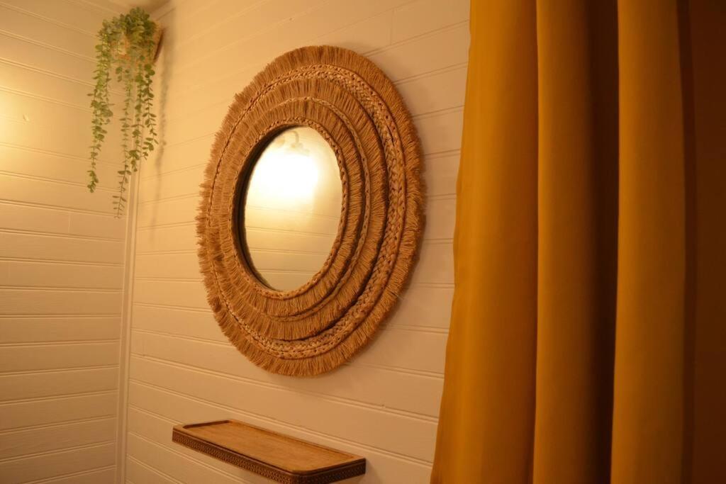 Charmant Appartement - Proche Chateau Cite カルカソンヌ エクステリア 写真